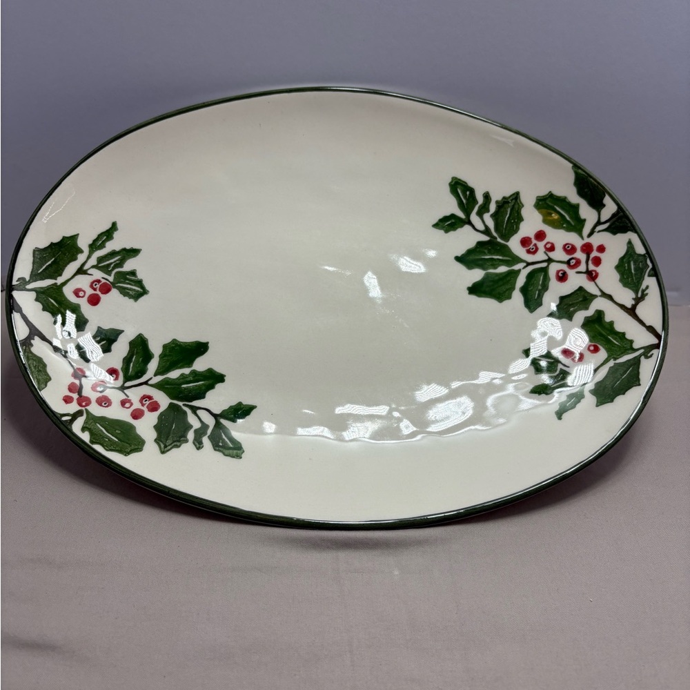 Papart just beautiful handpainted in Turkey Festive Holly Leaf Oval Platter